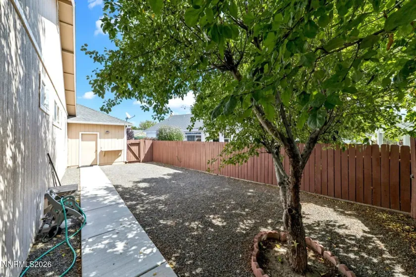 1305 Windsor, Gardnerville, Nevada 89410, 2 Bedrooms Bedrooms, ,2 BathroomsBathrooms,Residential,Residential,Windsor,0,260012757