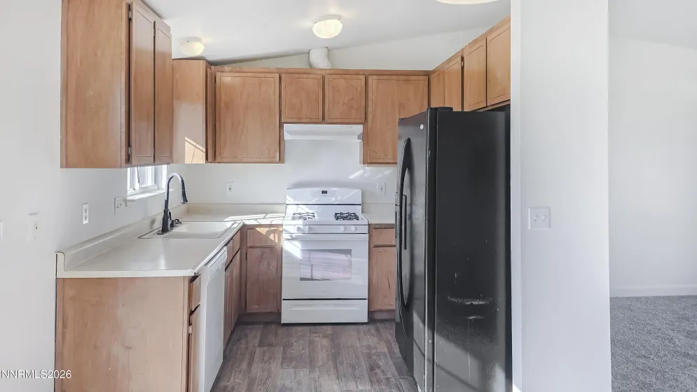 577 Yellow Jacket, Dayton, Nevada 89403, 3 Bedrooms Bedrooms, ,2 BathroomsBathrooms,Residential,Residential,Yellow Jacket,0,260012759