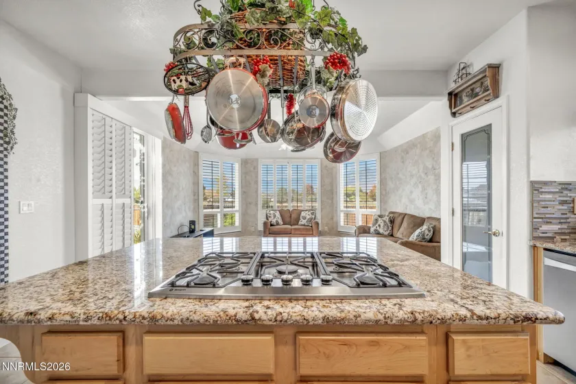 1271 La Sierra, Minden, Nevada 89423, 4 Bedrooms Bedrooms, ,3 BathroomsBathrooms,Residential,Residential,La Sierra,0,260012761