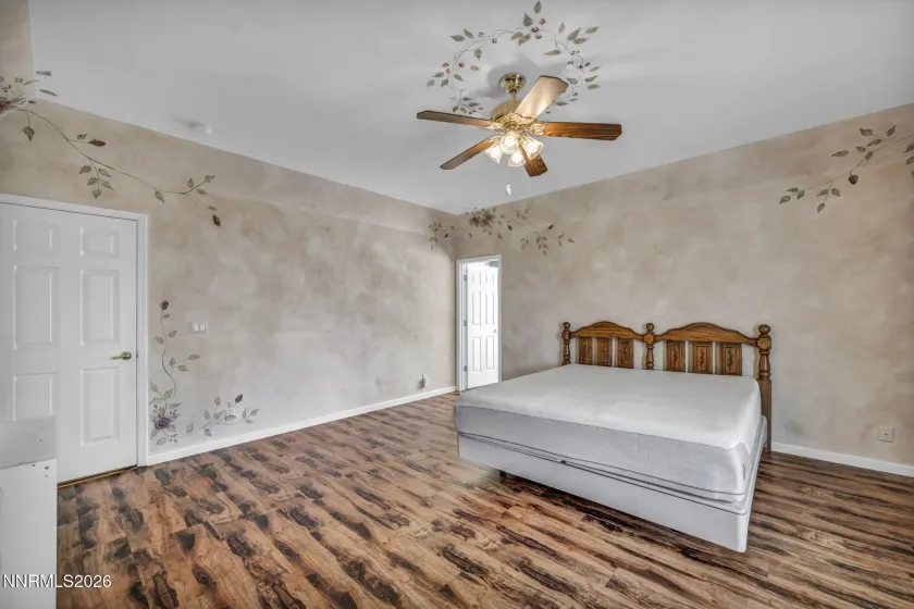 1271 La Sierra, Minden, Nevada 89423, 4 Bedrooms Bedrooms, ,3 BathroomsBathrooms,Residential,Residential,La Sierra,0,260012761