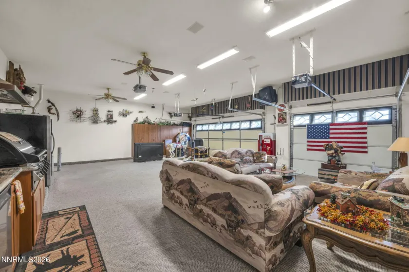 1271 La Sierra, Minden, Nevada 89423, 4 Bedrooms Bedrooms, ,3 BathroomsBathrooms,Residential,Residential,La Sierra,0,260012761