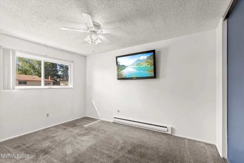 325 Smithridge, Reno, Nevada 89502, 2 Bedrooms Bedrooms, ,2 BathroomsBathrooms,Residential,Residential,Smithridge,0,260012762