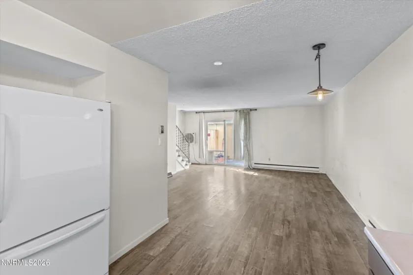 325 Smithridge, Reno, Nevada 89502, 2 Bedrooms Bedrooms, ,2 BathroomsBathrooms,Residential,Residential,Smithridge,0,260012762