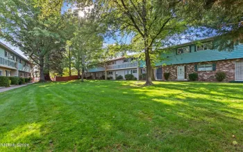 325 Smithridge, Reno, Nevada 89502, 2 Bedrooms Bedrooms, ,2 BathroomsBathrooms,Residential,Residential,Smithridge,0,260012762