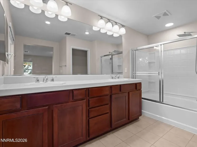 6707 Gaja, Sparks, Nevada 89436, 3 Bedrooms Bedrooms, ,3 BathroomsBathrooms,Residential,Residential,Gaja,0,260012769