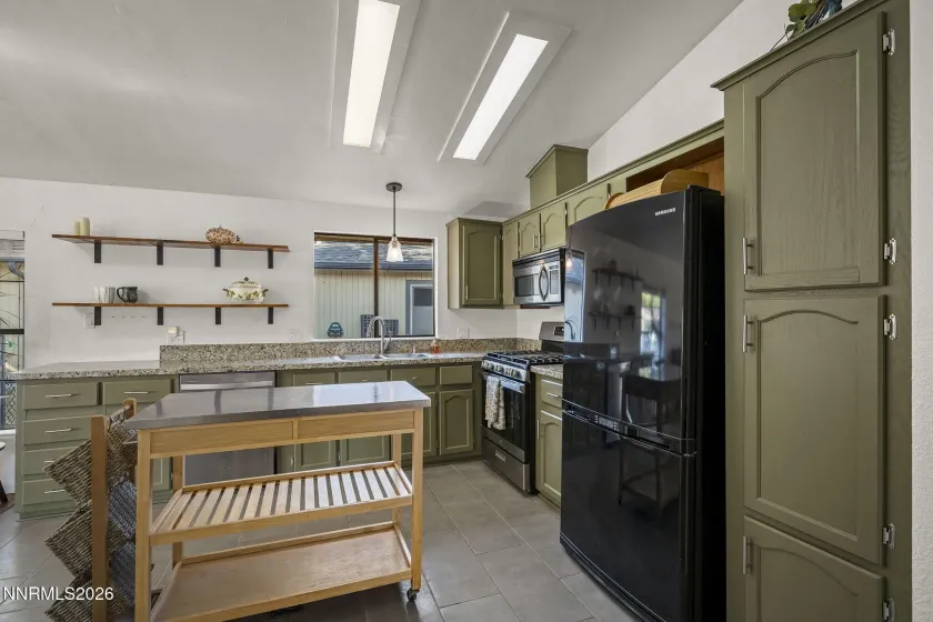 35 Ave De La Argent, Sparks, Nevada 89434, 3 Bedrooms Bedrooms, ,2 BathroomsBathrooms,Residential,Residential,Ave De La Argent,0,260012753
