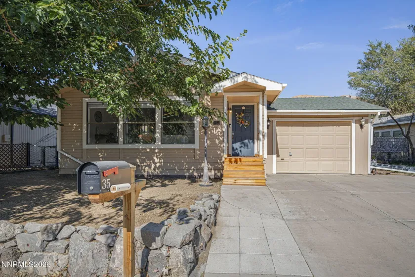 35 Ave De La Argent, Sparks, Nevada 89434, 3 Bedrooms Bedrooms, ,2 BathroomsBathrooms,Residential,Residential,Ave De La Argent,0,260012753