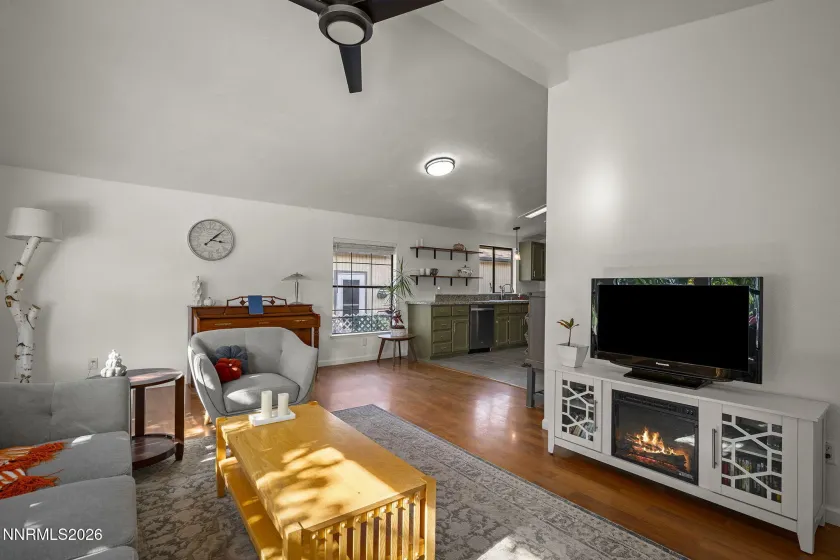 35 Ave De La Argent, Sparks, Nevada 89434, 3 Bedrooms Bedrooms, ,2 BathroomsBathrooms,Residential,Residential,Ave De La Argent,0,260012753