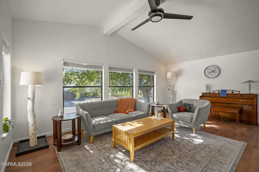 35 Ave De La Argent, Sparks, Nevada 89434, 3 Bedrooms Bedrooms, ,2 BathroomsBathrooms,Residential,Residential,Ave De La Argent,0,260012753