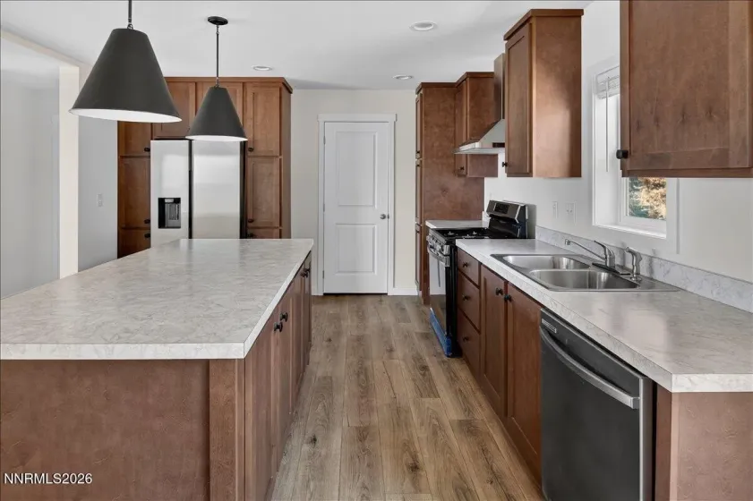 4657 Leonesio, Sun Valley, Nevada 89433, 4 Bedrooms Bedrooms, ,2 BathroomsBathrooms,Residential,Residential,Leonesio,0,260012772