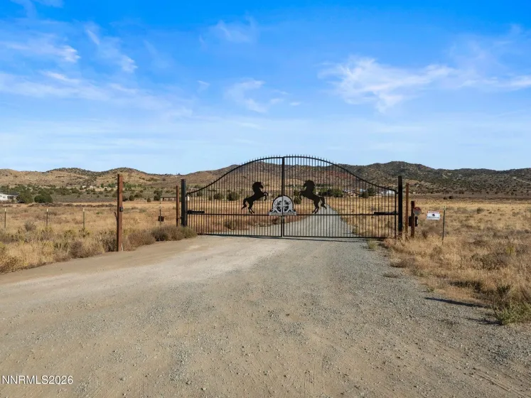 1275 Antelope Valley, Reno, Nevada 89508, 6 Bedrooms Bedrooms, ,6 BathroomsBathrooms,Residential,Residential,Antelope Valley,0,260012773