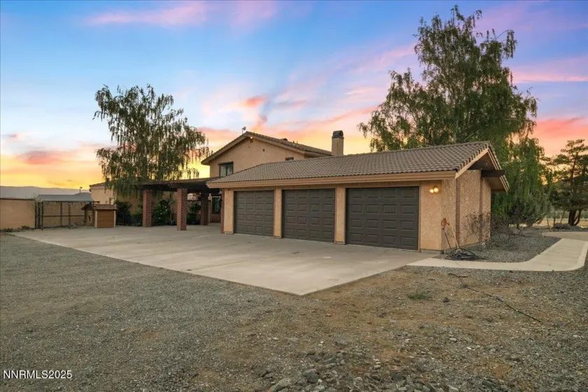 1275 Antelope Valley, Reno, Nevada 89508, 6 Bedrooms Bedrooms, ,6 BathroomsBathrooms,Residential,Residential,Antelope Valley,0,260012773