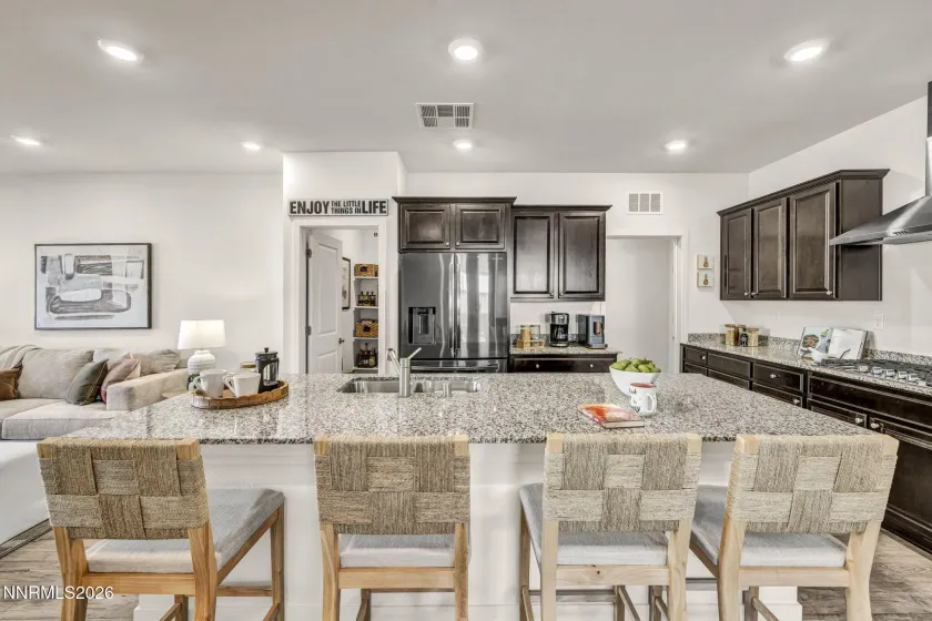 8355 Fenhollow, Verdi, Nevada 89439, 4 Bedrooms Bedrooms, ,3 BathroomsBathrooms,Residential,Residential,Fenhollow,0,260012775