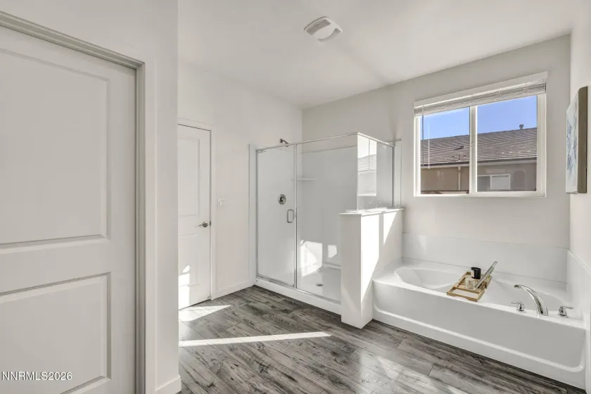 8355 Fenhollow, Verdi, Nevada 89439, 4 Bedrooms Bedrooms, ,3 BathroomsBathrooms,Residential,Residential,Fenhollow,0,260012775
