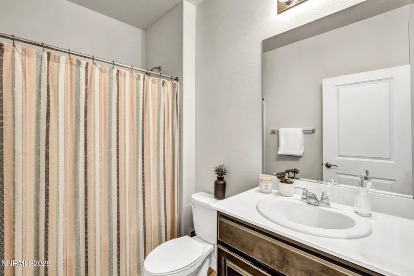 8355 Fenhollow, Verdi, Nevada 89439, 4 Bedrooms Bedrooms, ,3 BathroomsBathrooms,Residential,Residential,Fenhollow,0,260012775