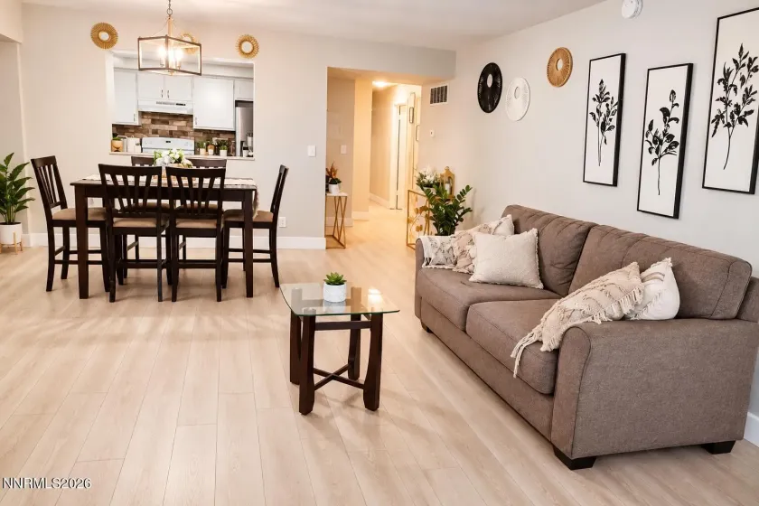 2364 Roundhouse, Sparks, Nevada 89431, 2 Bedrooms Bedrooms, ,2 BathroomsBathrooms,Residential,Residential,Roundhouse,0,260012776
