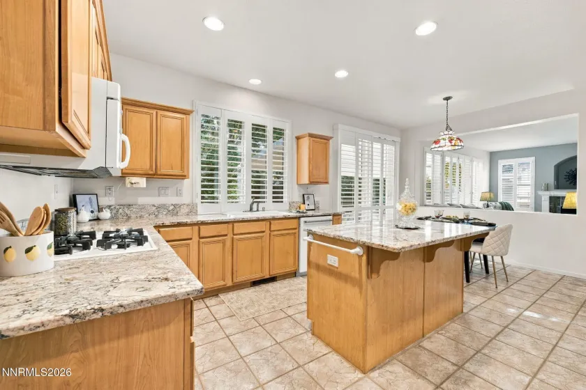 6758 Runnymede, Sparks, Nevada 89436, 4 Bedrooms Bedrooms, ,3 BathroomsBathrooms,Residential,Residential,Runnymede,0,260012779