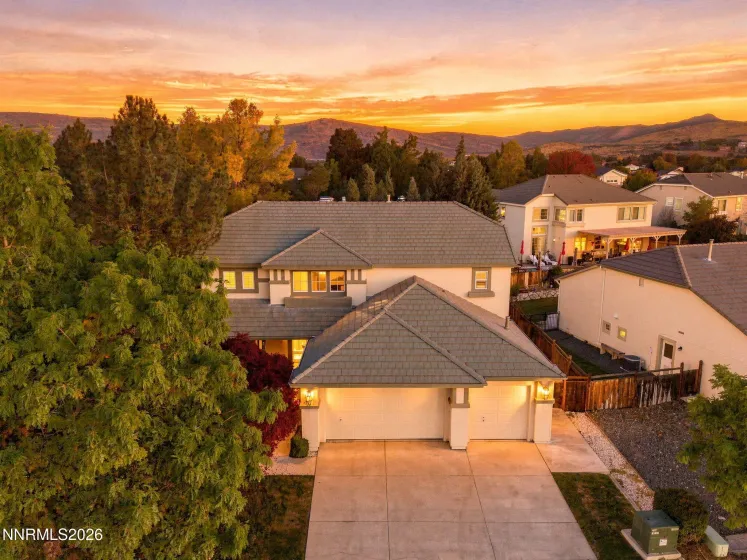 6758 Runnymede, Sparks, Nevada 89436, 4 Bedrooms Bedrooms, ,3 BathroomsBathrooms,Residential,Residential,Runnymede,0,260012779