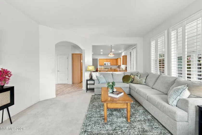 6758 Runnymede, Sparks, Nevada 89436, 4 Bedrooms Bedrooms, ,3 BathroomsBathrooms,Residential,Residential,Runnymede,0,260012779