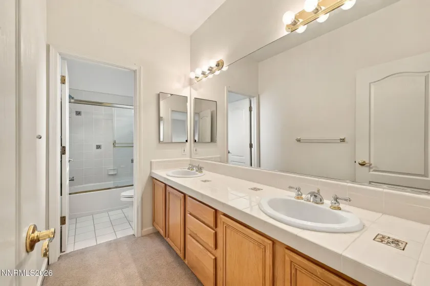 6758 Runnymede, Sparks, Nevada 89436, 4 Bedrooms Bedrooms, ,3 BathroomsBathrooms,Residential,Residential,Runnymede,0,260012779