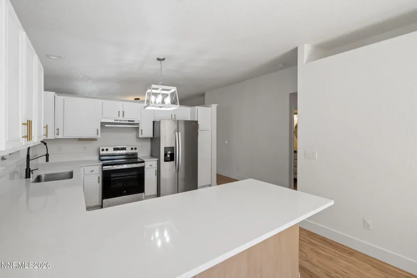 7090 Strauss, Sun Valley, Nevada 89433, 3 Bedrooms Bedrooms, ,2 BathroomsBathrooms,Residential,Residential,Strauss,0,260012780