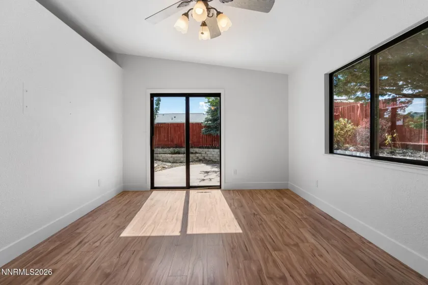 7090 Strauss, Sun Valley, Nevada 89433, 3 Bedrooms Bedrooms, ,2 BathroomsBathrooms,Residential,Residential,Strauss,0,260012780