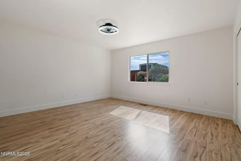 7090 Strauss, Sun Valley, Nevada 89433, 3 Bedrooms Bedrooms, ,2 BathroomsBathrooms,Residential,Residential,Strauss,0,260012780
