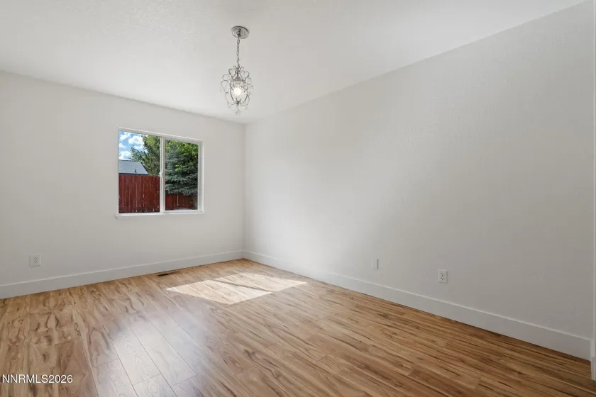 7090 Strauss, Sun Valley, Nevada 89433, 3 Bedrooms Bedrooms, ,2 BathroomsBathrooms,Residential,Residential,Strauss,0,260012780