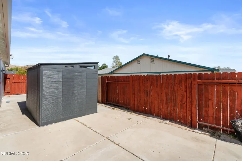 7090 Strauss, Sun Valley, Nevada 89433, 3 Bedrooms Bedrooms, ,2 BathroomsBathrooms,Residential,Residential,Strauss,0,260012780