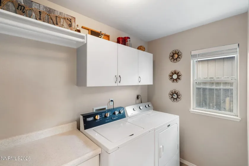 3142 Winter Rose, Reno, Nevada 89502, 3 Bedrooms Bedrooms, ,3 BathroomsBathrooms,Residential,Residential,Winter Rose,0,260012783