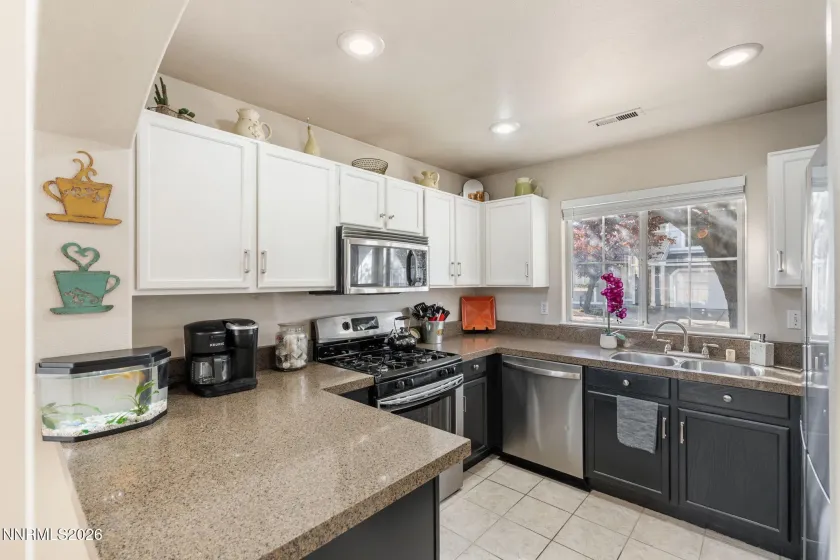 3142 Winter Rose, Reno, Nevada 89502, 3 Bedrooms Bedrooms, ,3 BathroomsBathrooms,Residential,Residential,Winter Rose,0,260012783