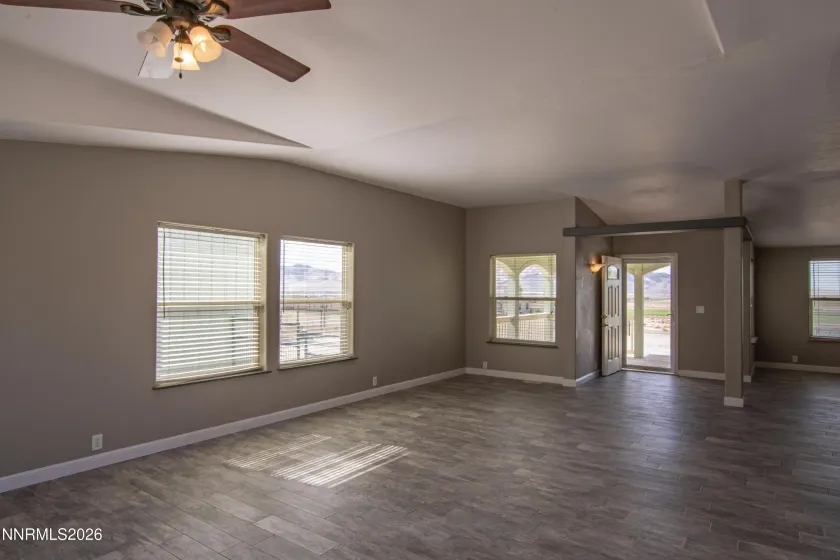 10725 Spur, Winnemucca, Nevada 89445, 3 Bedrooms Bedrooms, ,2 BathroomsBathrooms,Residential,Residential,Spur,0,260012784