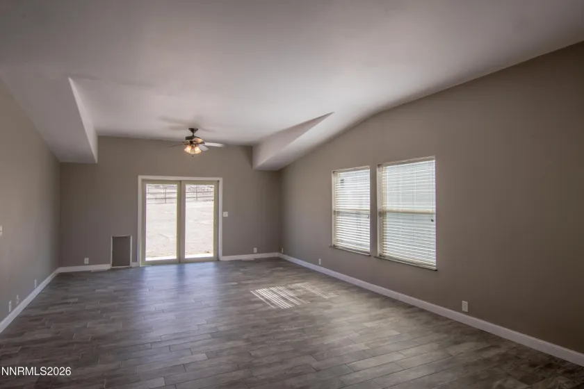 10725 Spur, Winnemucca, Nevada 89445, 3 Bedrooms Bedrooms, ,2 BathroomsBathrooms,Residential,Residential,Spur,0,260012784