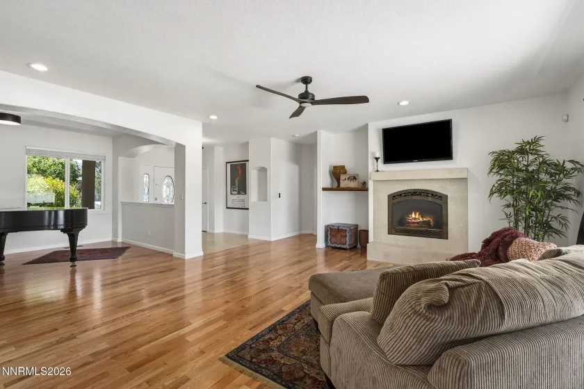 308 San Roma, Dayton, Nevada 89403, 3 Bedrooms Bedrooms, ,2 BathroomsBathrooms,Residential,Residential,San Roma,0,260012787