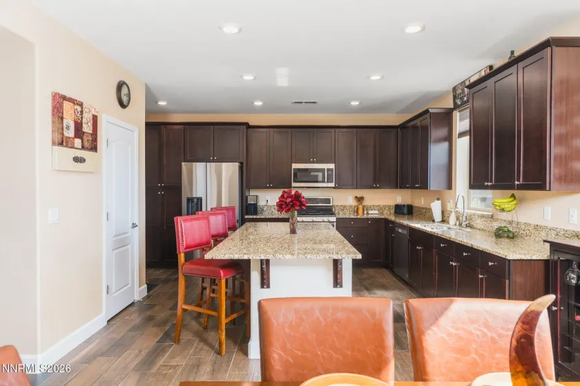 1395 Ione Pass, Reno, Nevada 89523, 4 Bedrooms Bedrooms, ,3 BathroomsBathrooms,Residential,Residential,Ione Pass,0,260012791