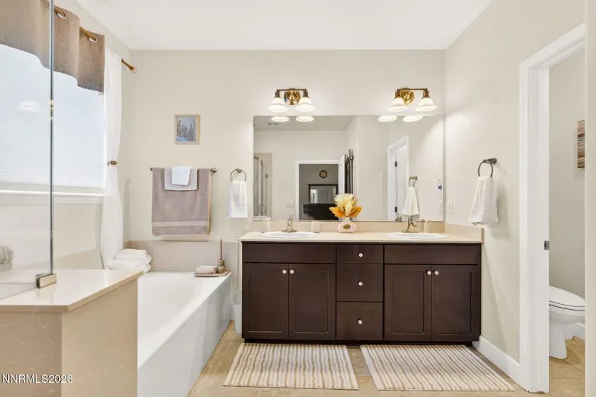 1395 Ione Pass, Reno, Nevada 89523, 4 Bedrooms Bedrooms, ,3 BathroomsBathrooms,Residential,Residential,Ione Pass,0,260012791