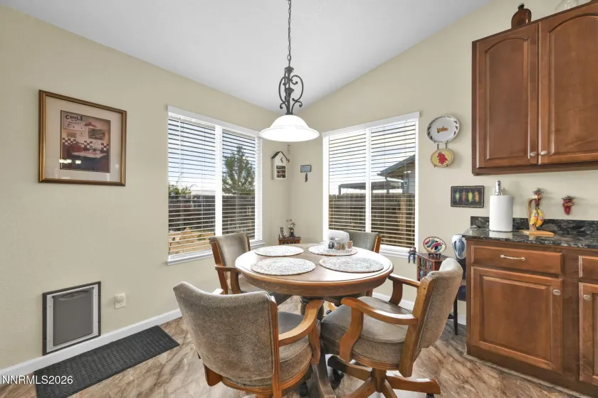 2160 Lenticular, Sparks, Nevada 89441, 5 Bedrooms Bedrooms, ,3 BathroomsBathrooms,Residential,Residential,Lenticular,0,260012796