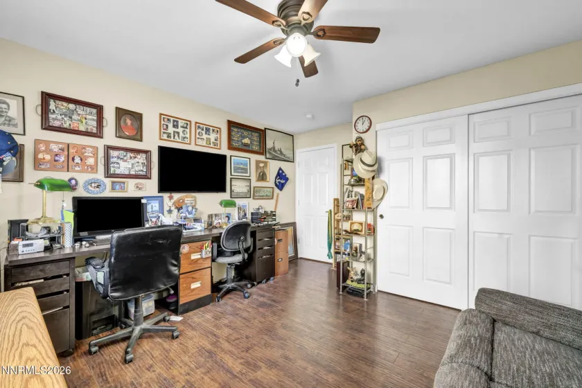 2160 Lenticular, Sparks, Nevada 89441, 5 Bedrooms Bedrooms, ,3 BathroomsBathrooms,Residential,Residential,Lenticular,0,260012796