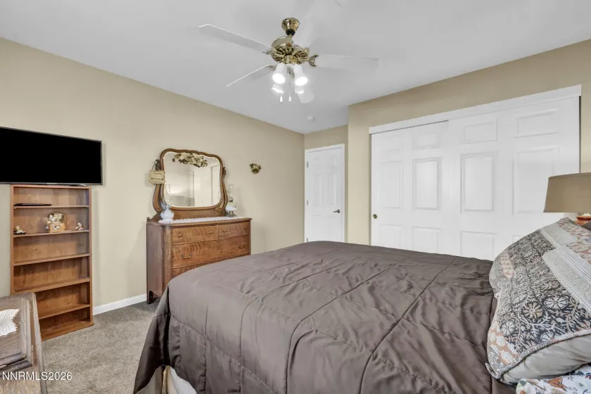 2160 Lenticular, Sparks, Nevada 89441, 5 Bedrooms Bedrooms, ,3 BathroomsBathrooms,Residential,Residential,Lenticular,0,260012796