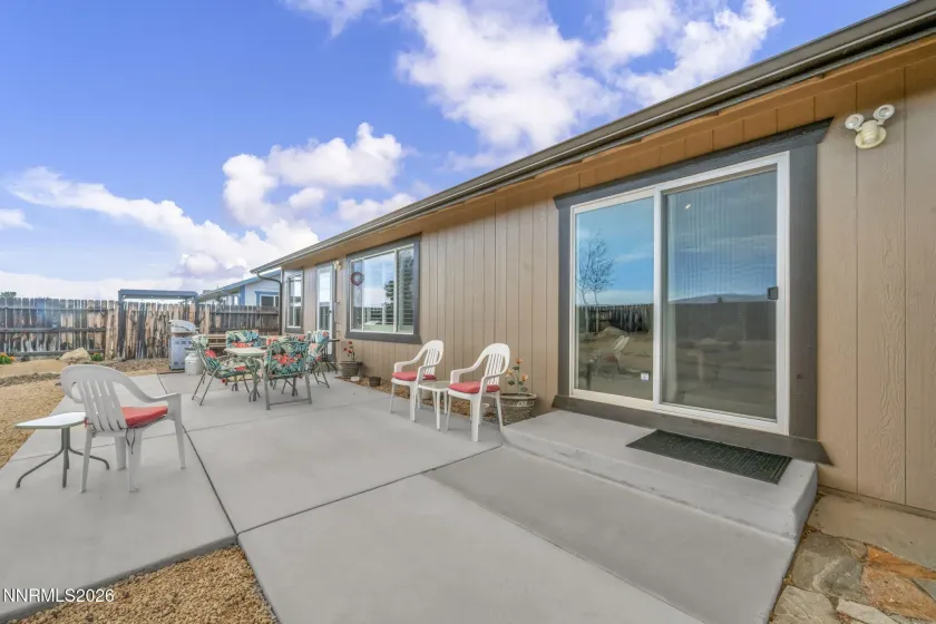 2160 Lenticular, Sparks, Nevada 89441, 5 Bedrooms Bedrooms, ,3 BathroomsBathrooms,Residential,Residential,Lenticular,0,260012796