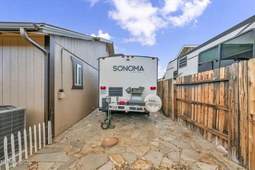 2160 Lenticular, Sparks, Nevada 89441, 5 Bedrooms Bedrooms, ,3 BathroomsBathrooms,Residential,Residential,Lenticular,0,260012796