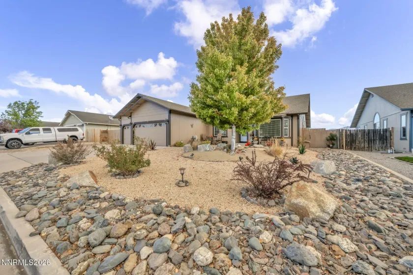 2160 Lenticular, Sparks, Nevada 89441, 5 Bedrooms Bedrooms, ,3 BathroomsBathrooms,Residential,Residential,Lenticular,0,260012796
