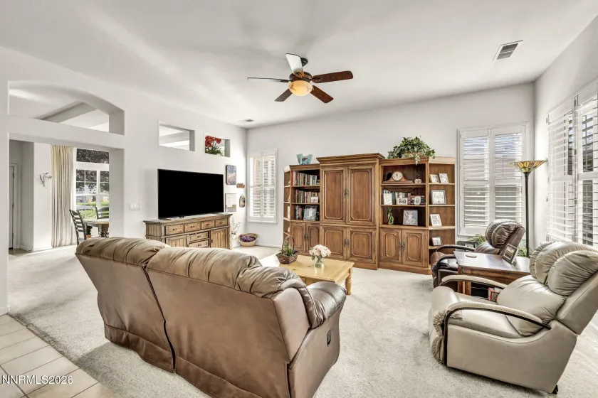 1275 Fox Glen, Reno, Nevada 89521, 4 Bedrooms Bedrooms, ,2 BathroomsBathrooms,Residential,Residential,Fox Glen,0,260012798