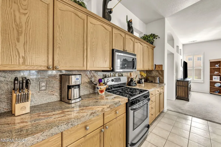 1275 Fox Glen, Reno, Nevada 89521, 4 Bedrooms Bedrooms, ,2 BathroomsBathrooms,Residential,Residential,Fox Glen,0,260012798