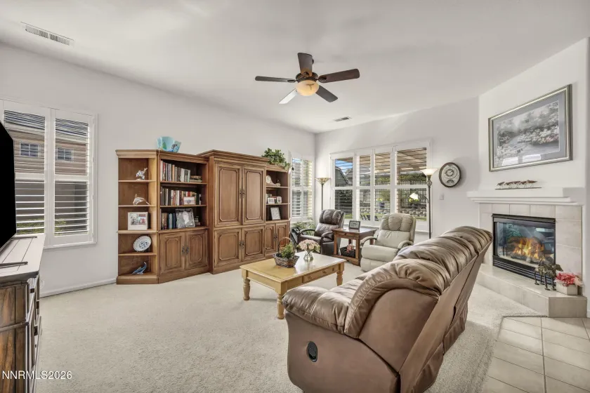 1275 Fox Glen, Reno, Nevada 89521, 4 Bedrooms Bedrooms, ,2 BathroomsBathrooms,Residential,Residential,Fox Glen,0,260012798