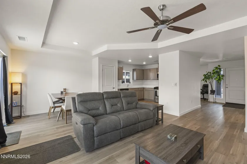 255 Misty, Dayton, Nevada 89403, 3 Bedrooms Bedrooms, ,2 BathroomsBathrooms,Residential,Residential,Misty,0,260012799