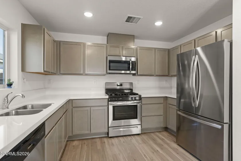 255 Misty, Dayton, Nevada 89403, 3 Bedrooms Bedrooms, ,2 BathroomsBathrooms,Residential,Residential,Misty,0,260012799