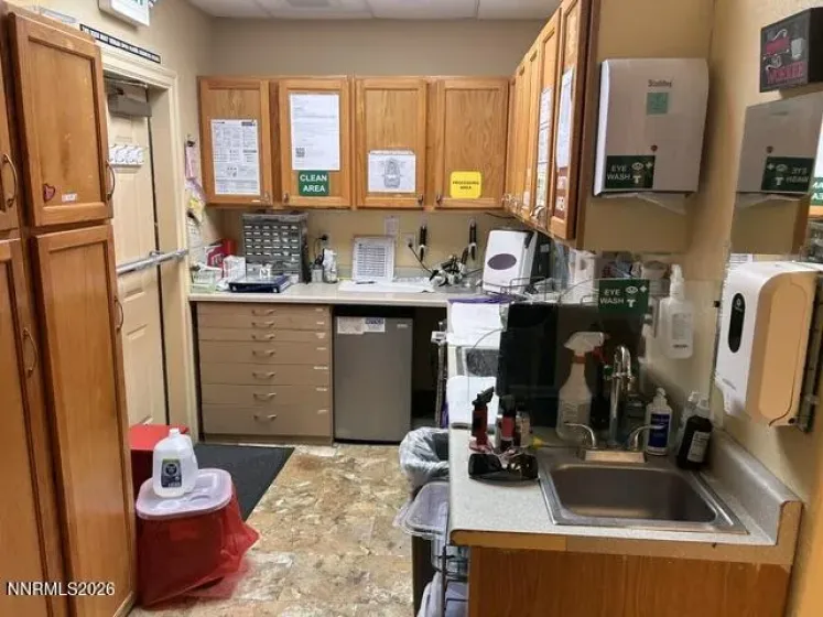 1664 U.S. Highway 395, Minden, Nevada 89423, ,Commercial Sale,Residential,U.S. Highway 395,0,260012800