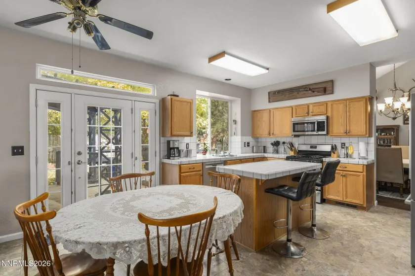 1550 Disc, Sparks, Nevada 89436, 5 Bedrooms Bedrooms, ,3 BathroomsBathrooms,Residential,Residential,Disc,0,260012801