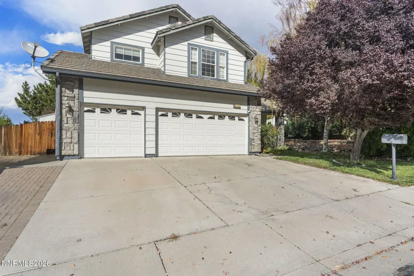 1550 Disc, Sparks, Nevada 89436, 5 Bedrooms Bedrooms, ,3 BathroomsBathrooms,Residential,Residential,Disc,0,260012801